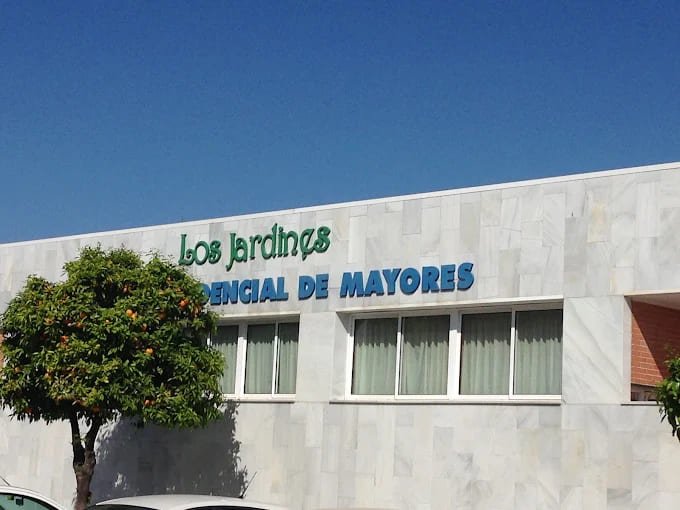Centro Residencial de Mayores Los Jardines SL