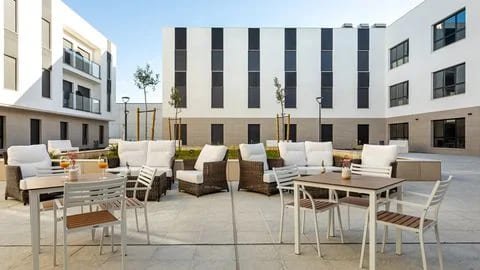 Residencia de mayores Bormujos | DomusVi