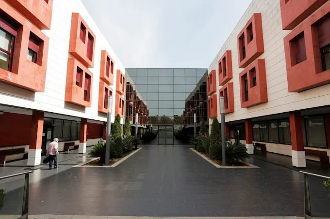 Residencia de Ancianos en Sevilla Dr. Gregorio Medina Blanco CER-ESPARTINAS
