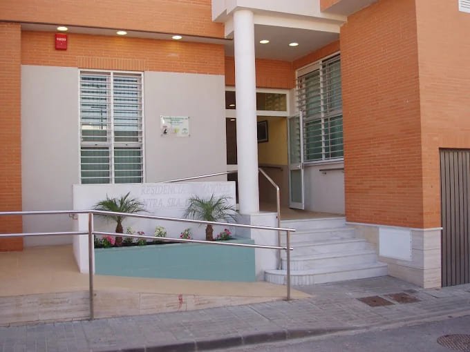 Residencia de mayores y Centro de día Nuestra Señora del Rosario (El Cuervo)